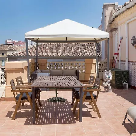 Apartamento Atico Centro Onlymalaga *